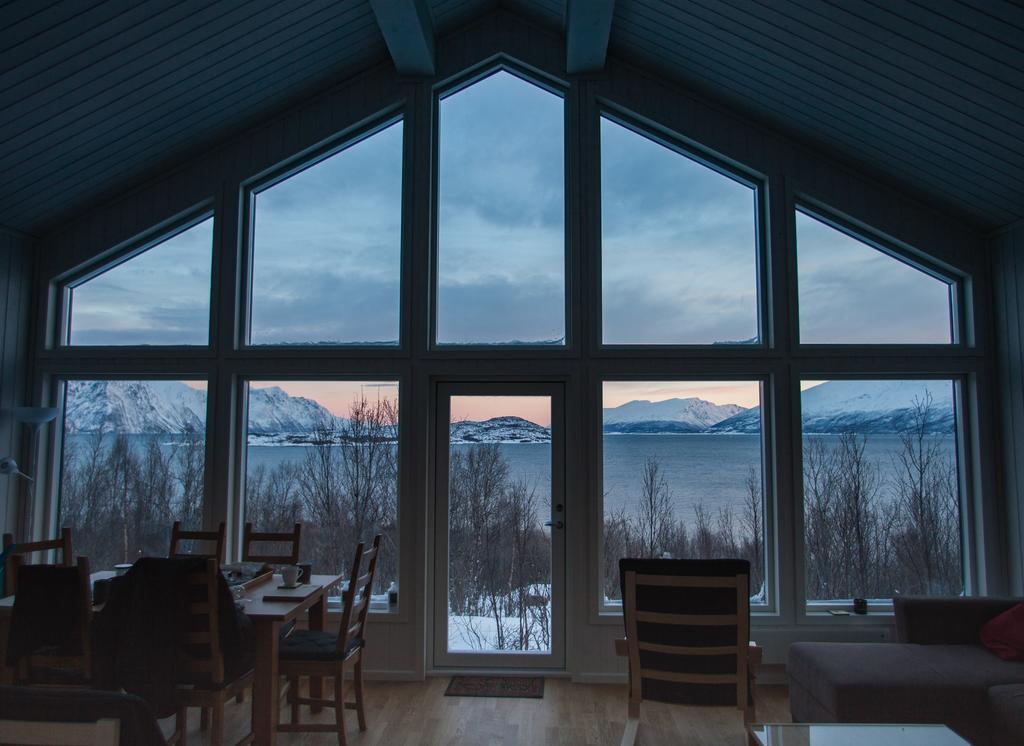 Lyngseidet Aurora View Cabin מראה חיצוני תמונה